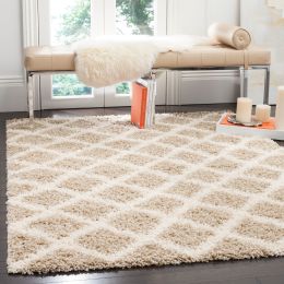 Geometric Plush Rug; 5'1" x 7'6" (Color: beige/ivory, Material: Polypropylene)